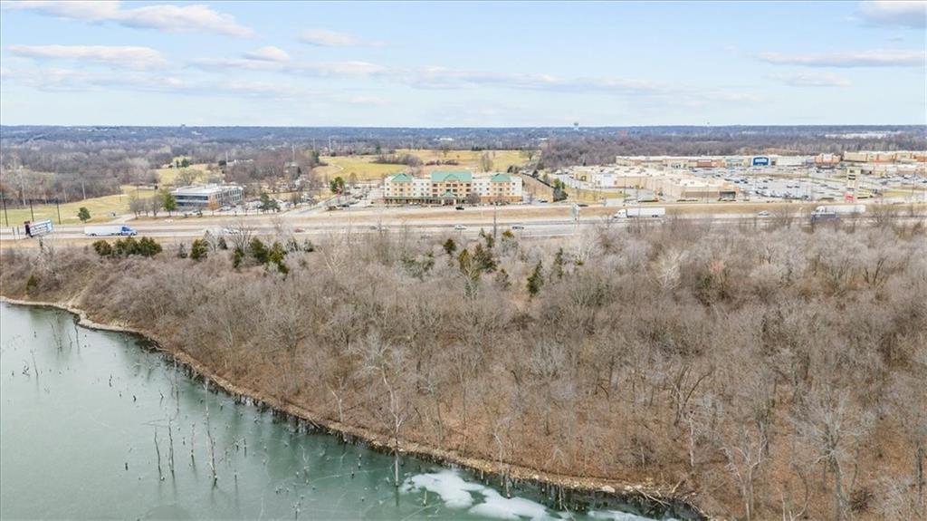 Jefferson Street Property Photo 10