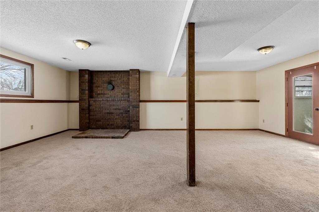 105 Ravenwood Drive Property Photo 30