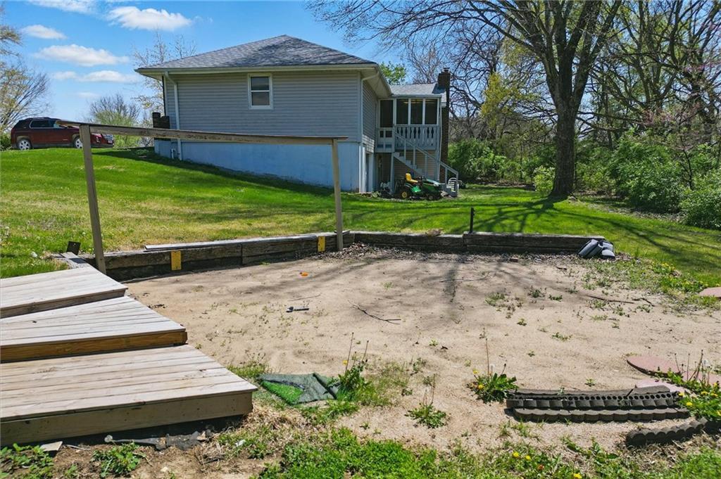 105 Ravenwood Drive Property Photo 46