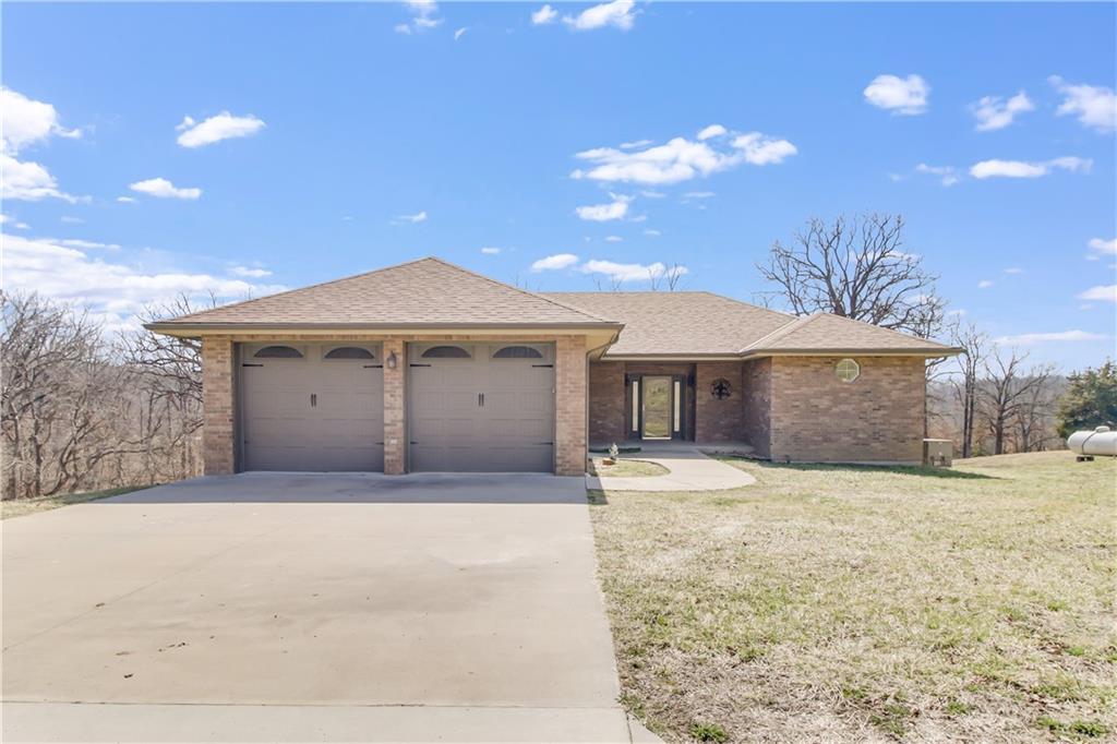 37507 E Standfast Road Property Photo