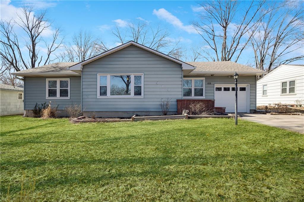 414 Sw Lakeview Boulevard Property Photo