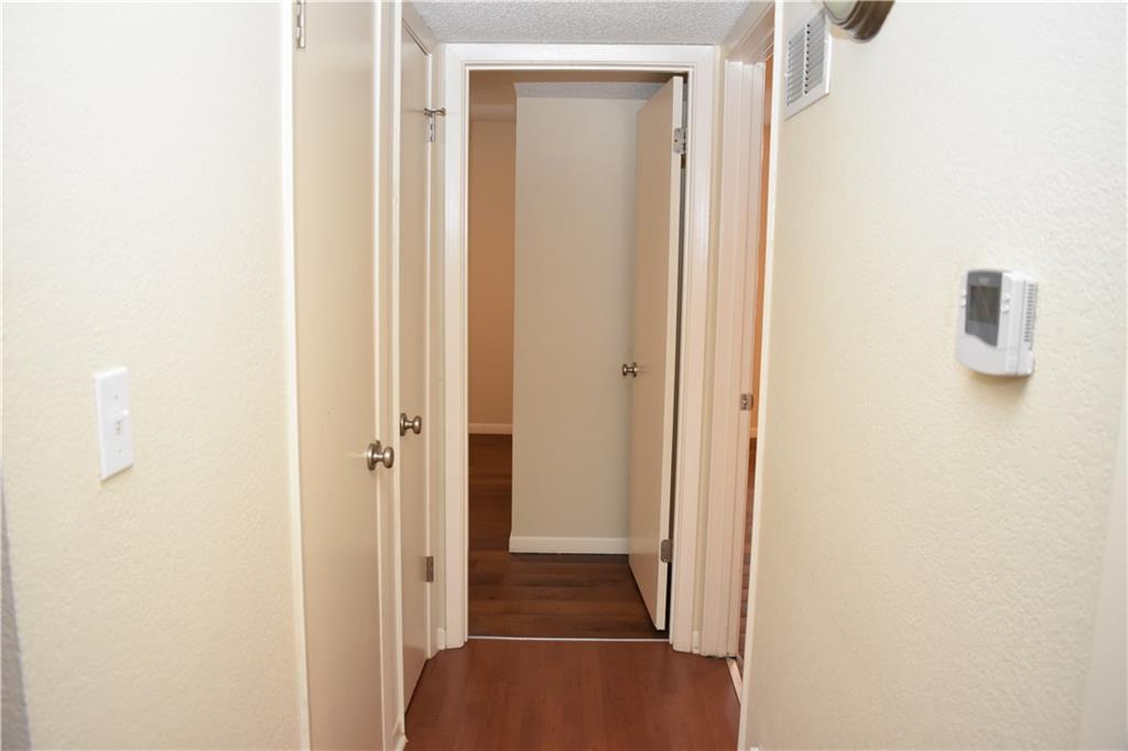 6222 Robinson Street Property Photo 13
