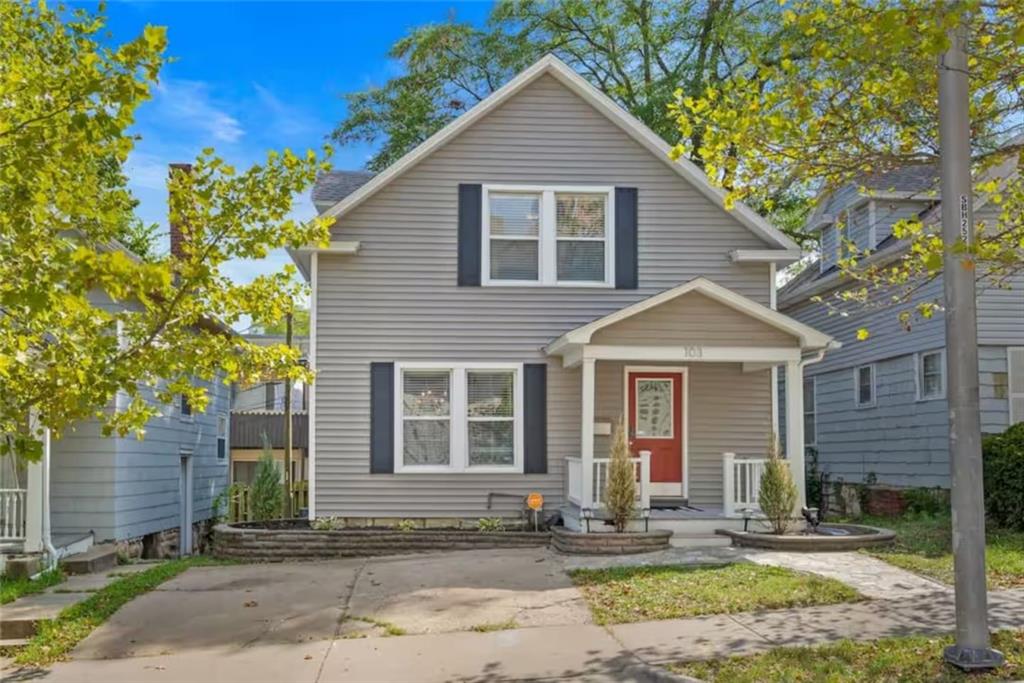103 E 49th Street Property Photo