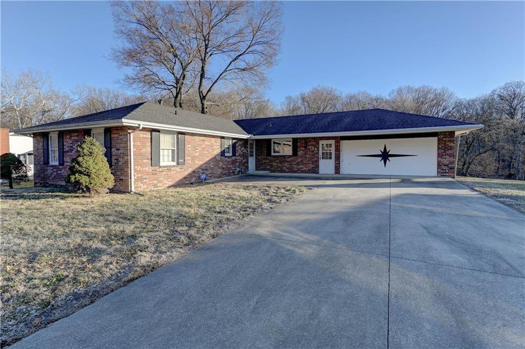 135 Walnut Street Property Photo 1