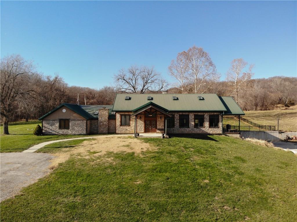 34510 Iatan Road Property Photo 2