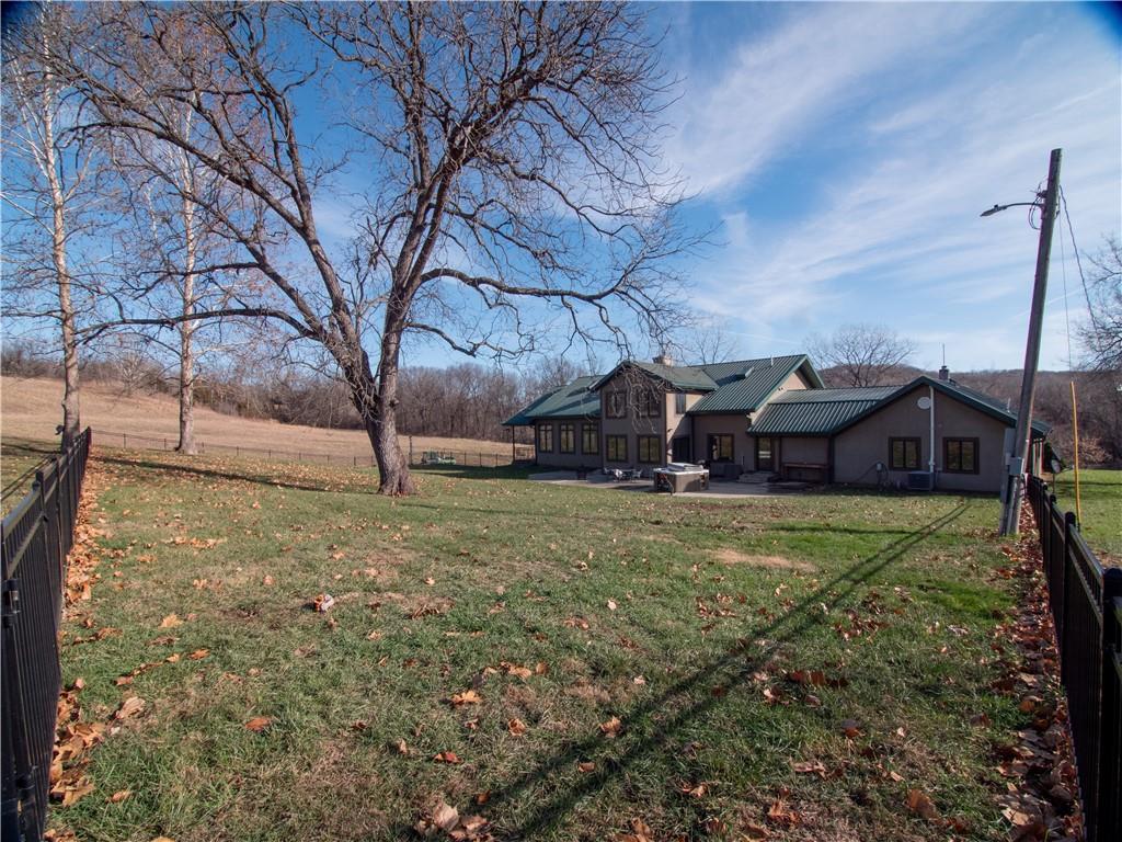 34510 Iatan Road Property Photo 7