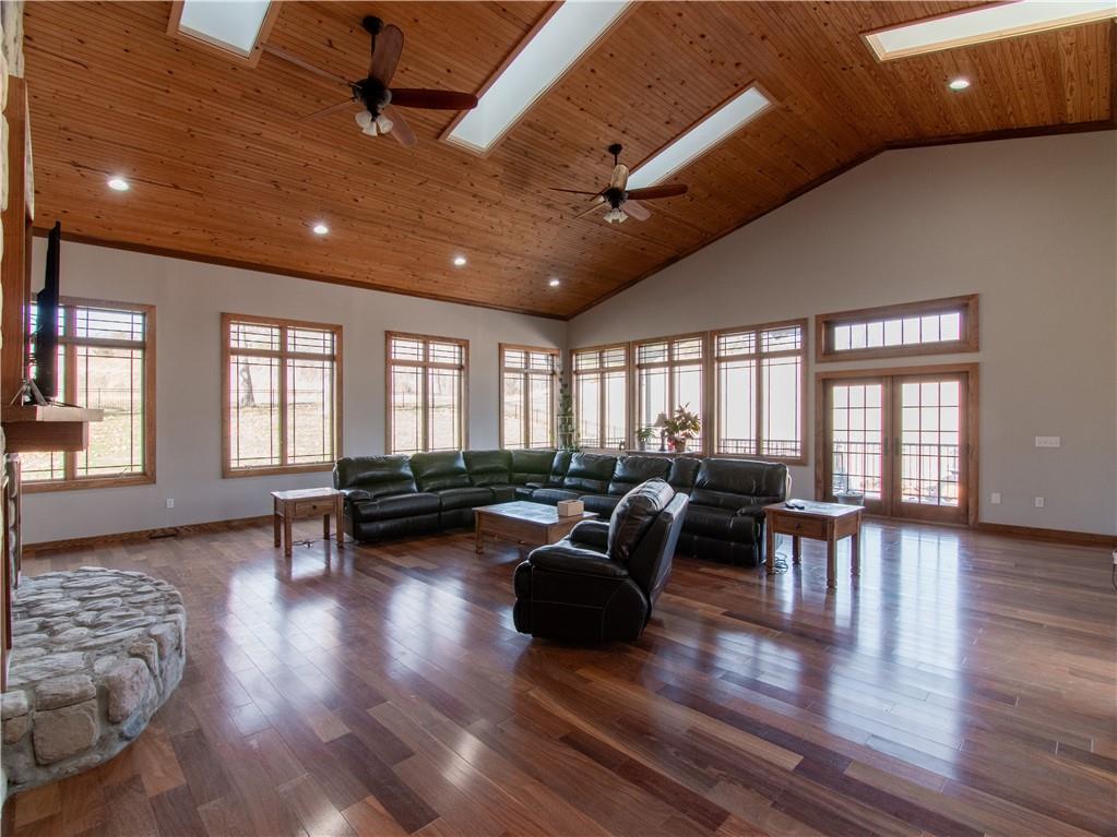 34510 Iatan Road Property Photo 21