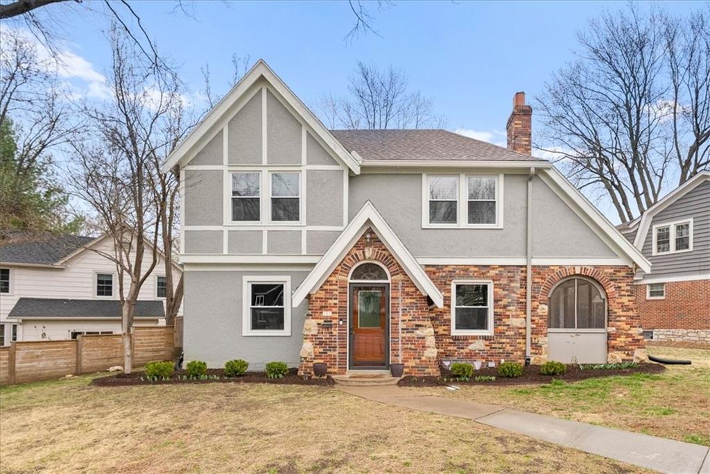 42 W 69 Street Property Photo