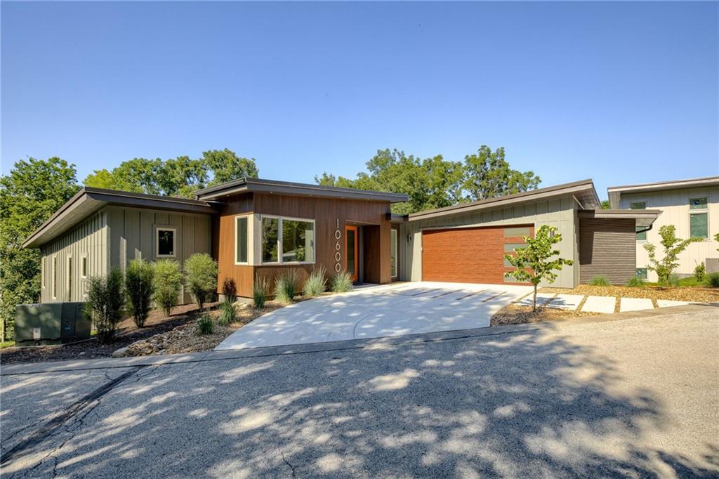 10600 Chateau Lane Property Photo 1