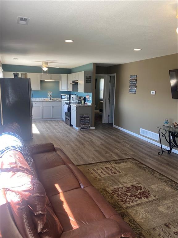 200 Ramsey Drive Property Photo 6