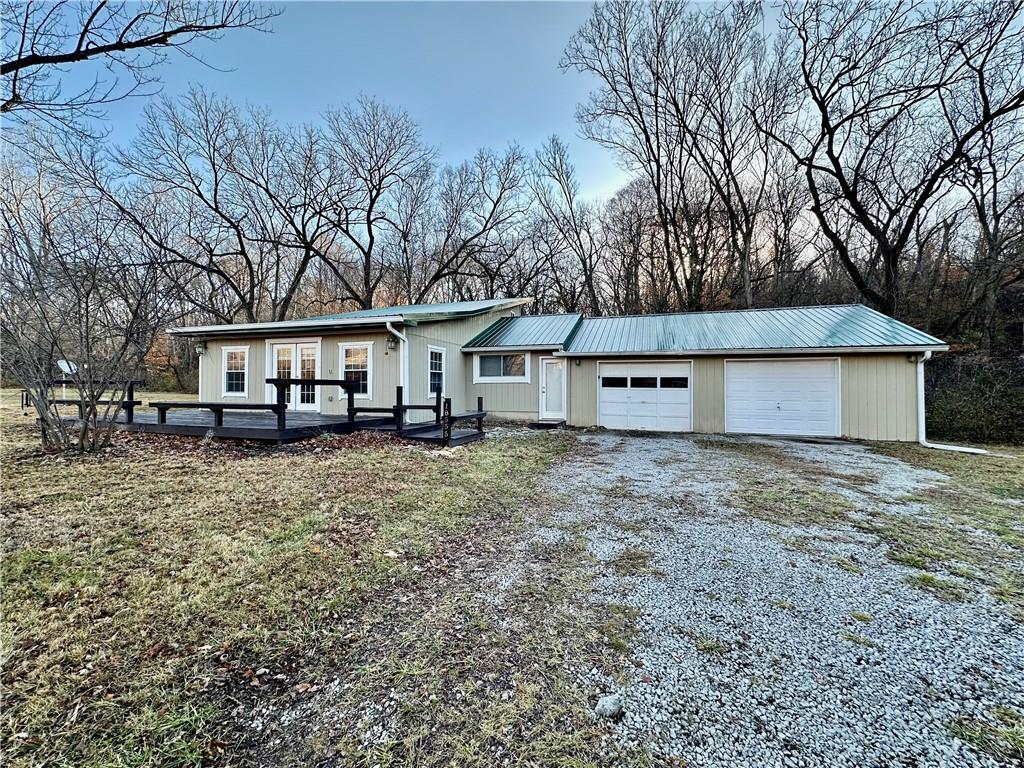 18555 Nw Jones Myer Road Property Photo