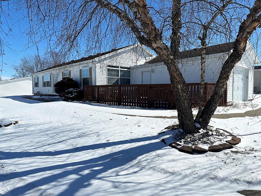 907 Ne Birch Court Property Photo