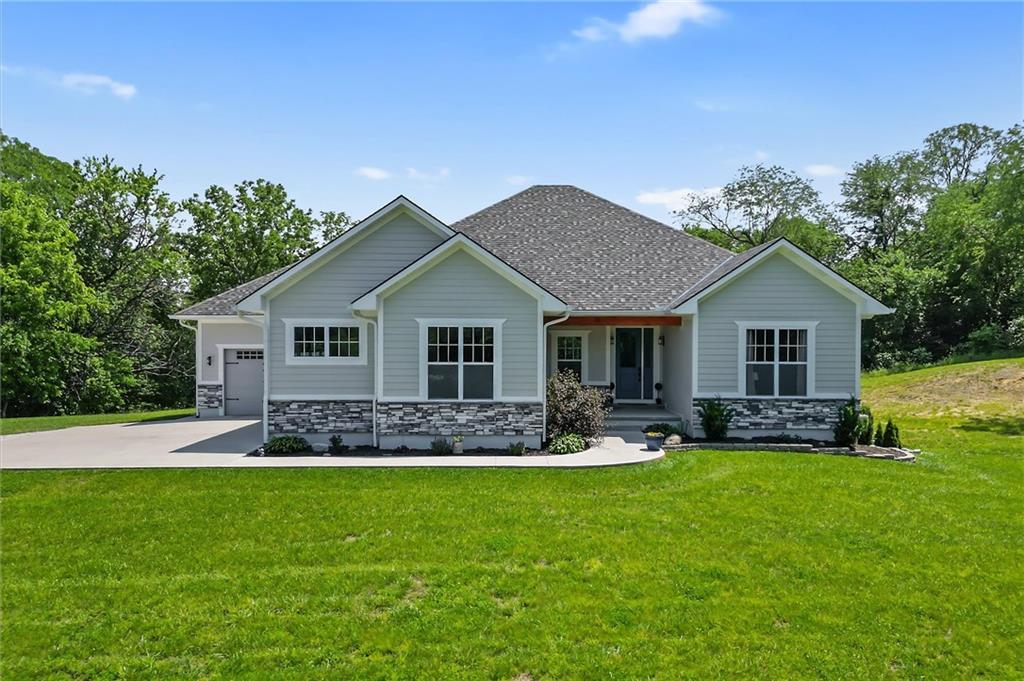 13723 Raliegh Lane Property Photo 1