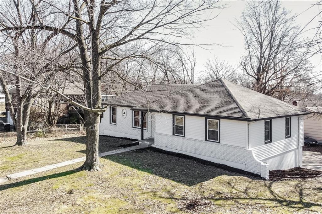 13101 E 51st Street Property Photo