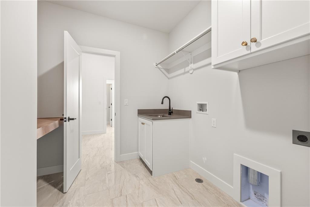 12604 W 170th Street Property Photo 22