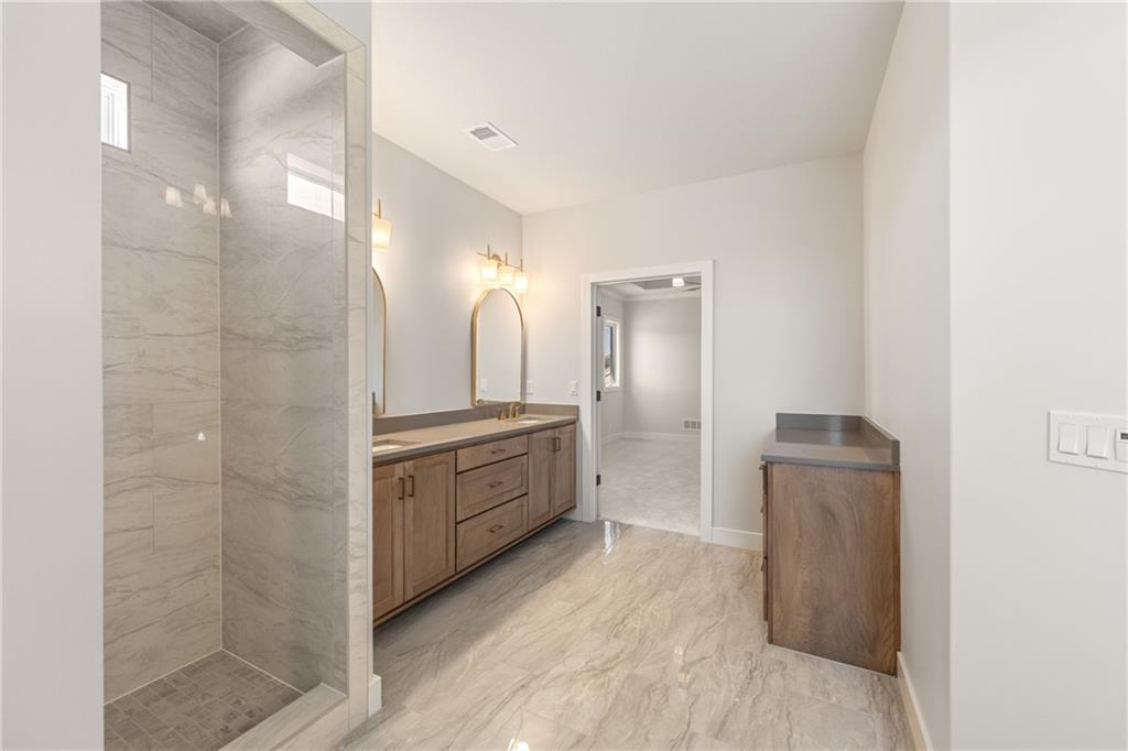 12604 W 170th Street Property Photo 28