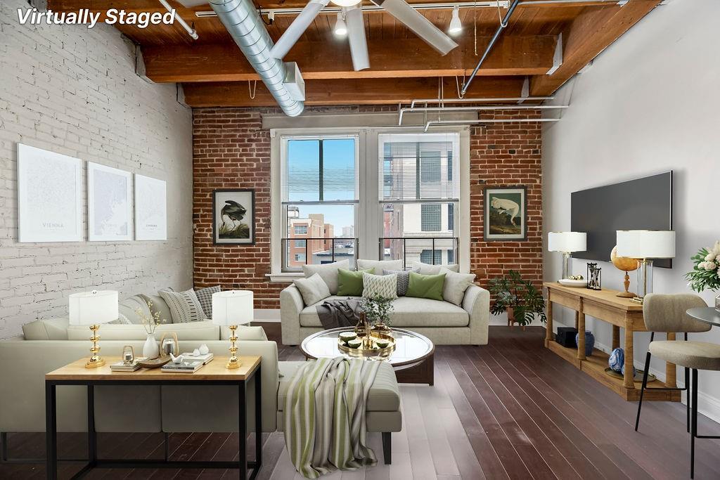 700 Broadway Boulevard Property Photo