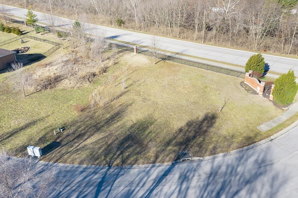 1933-1937 Edgewood Drive Property Photo 1