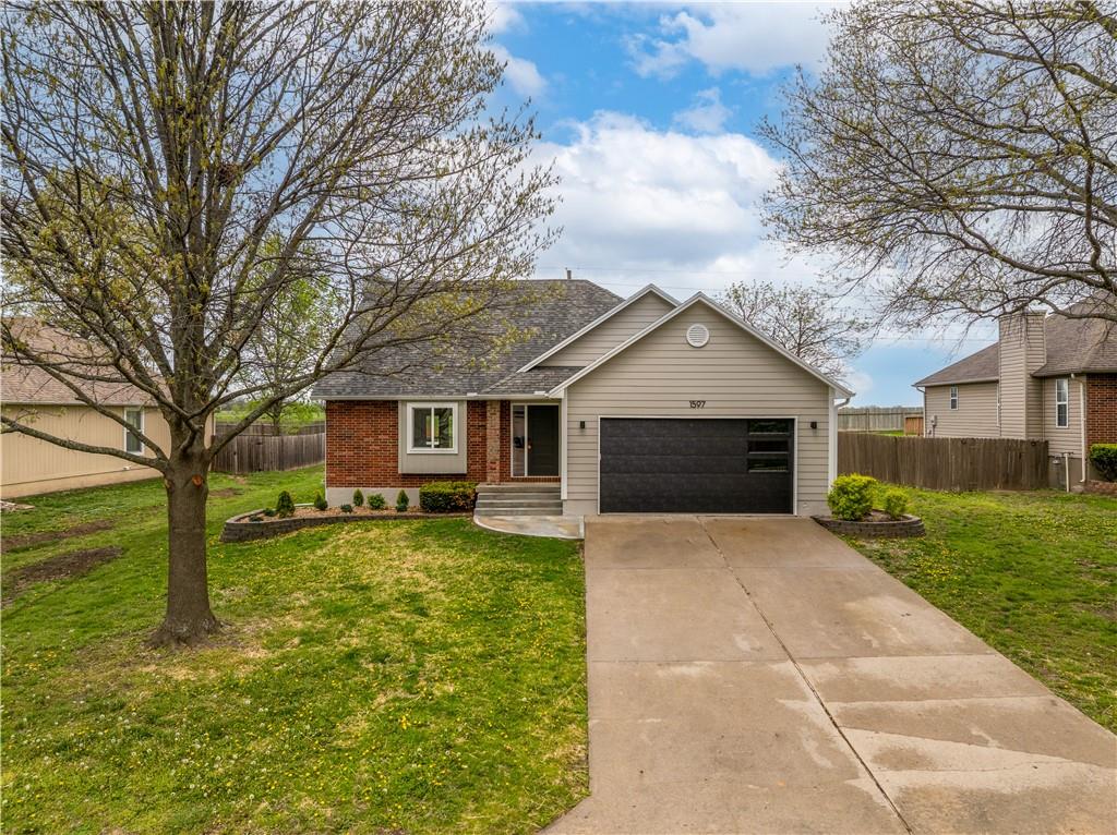 1597 Essex Drive Property Photo