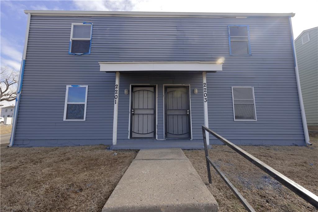 2201 Askew Avenue Property Photo