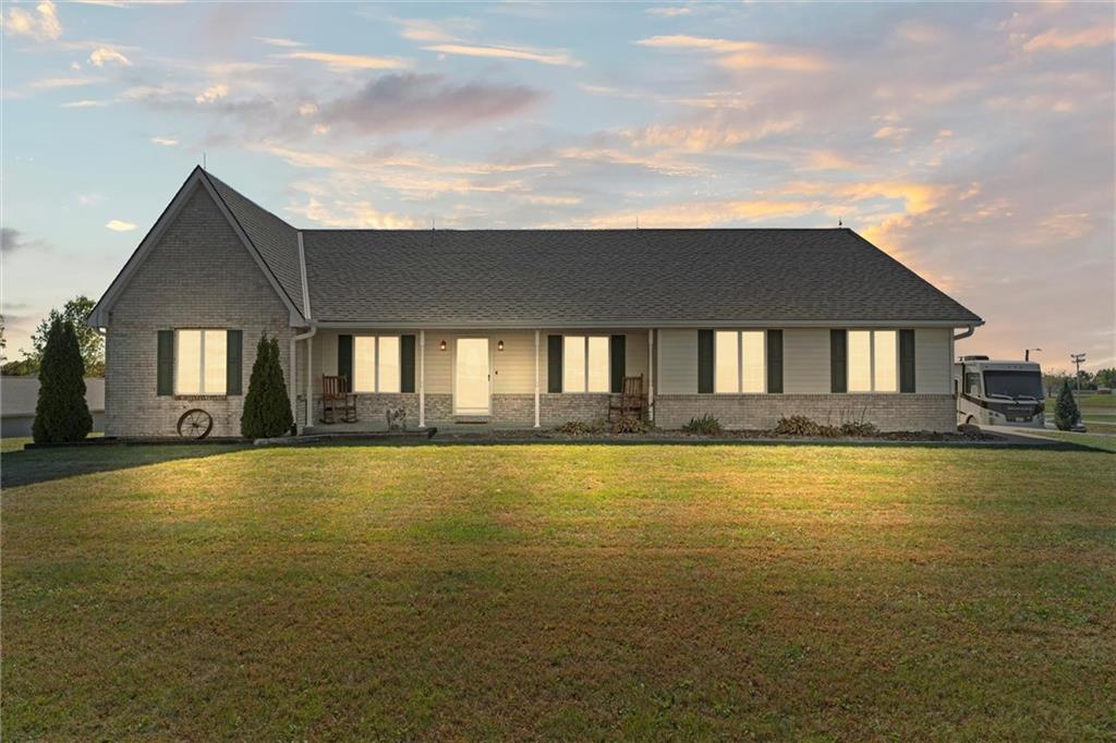100 Meadows Lane Property Photo
