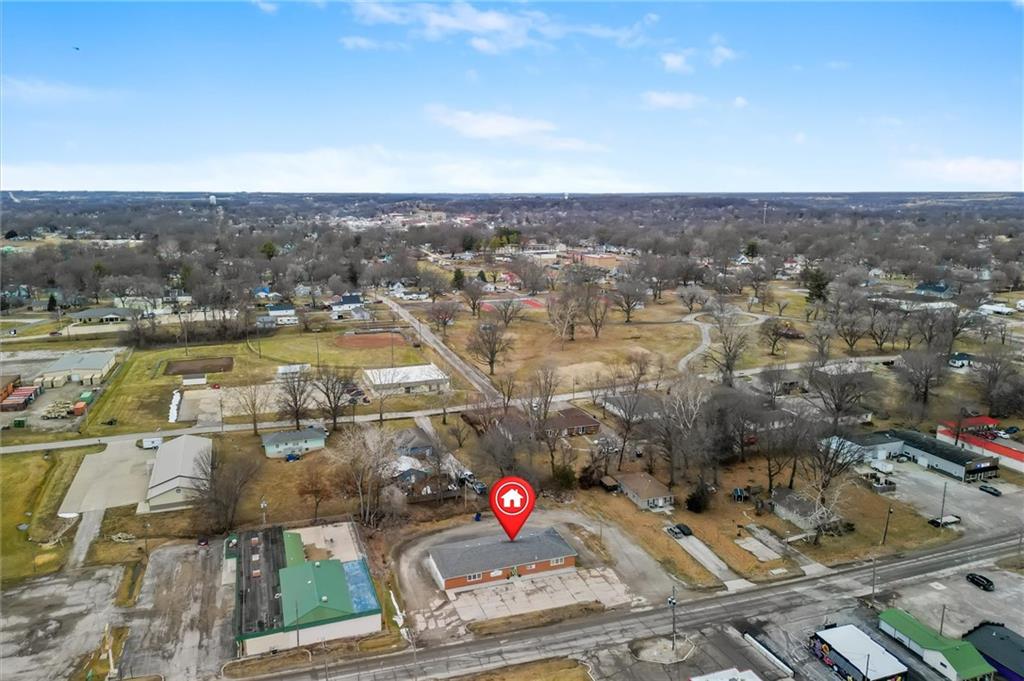 306 Wollard Boulevard Property Photo 47