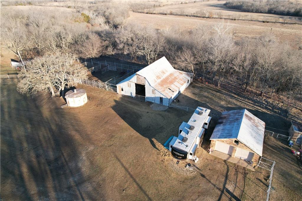 4870 S 3580 Road Property Photo 2