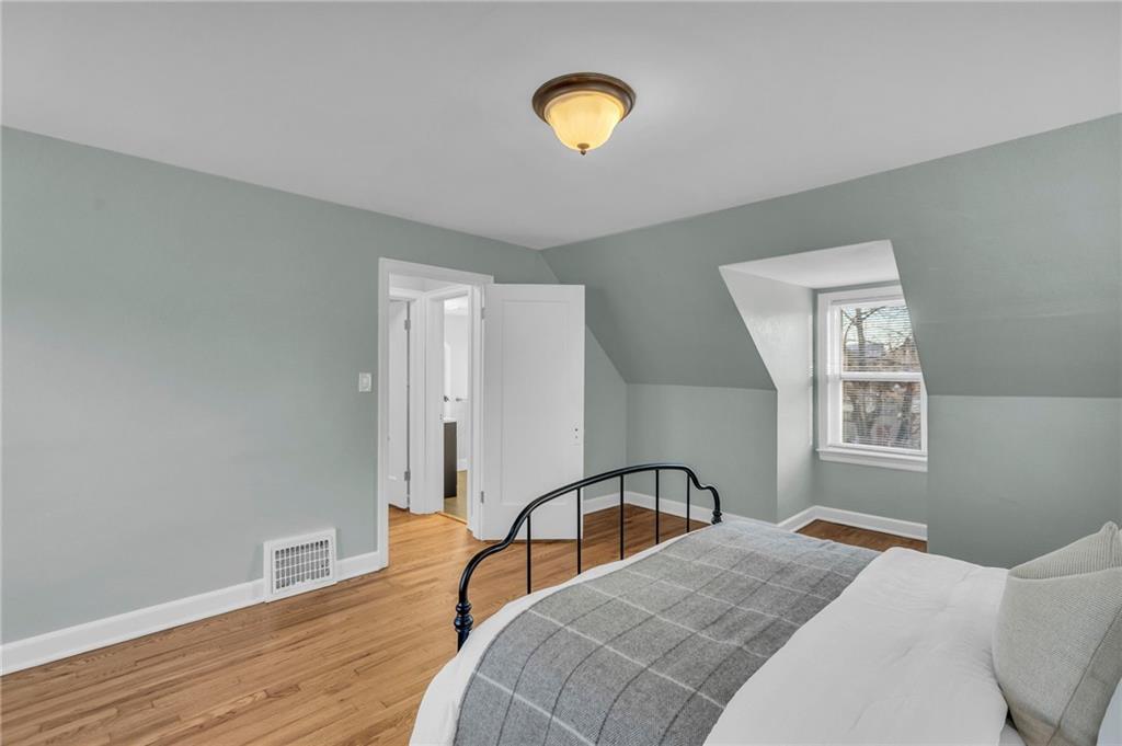 936 E Gregory Boulevard Property Photo 19