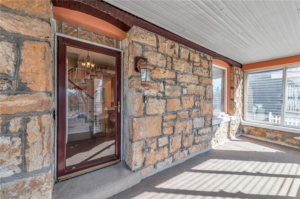 2739 Garfield Avenue Property Photo 1