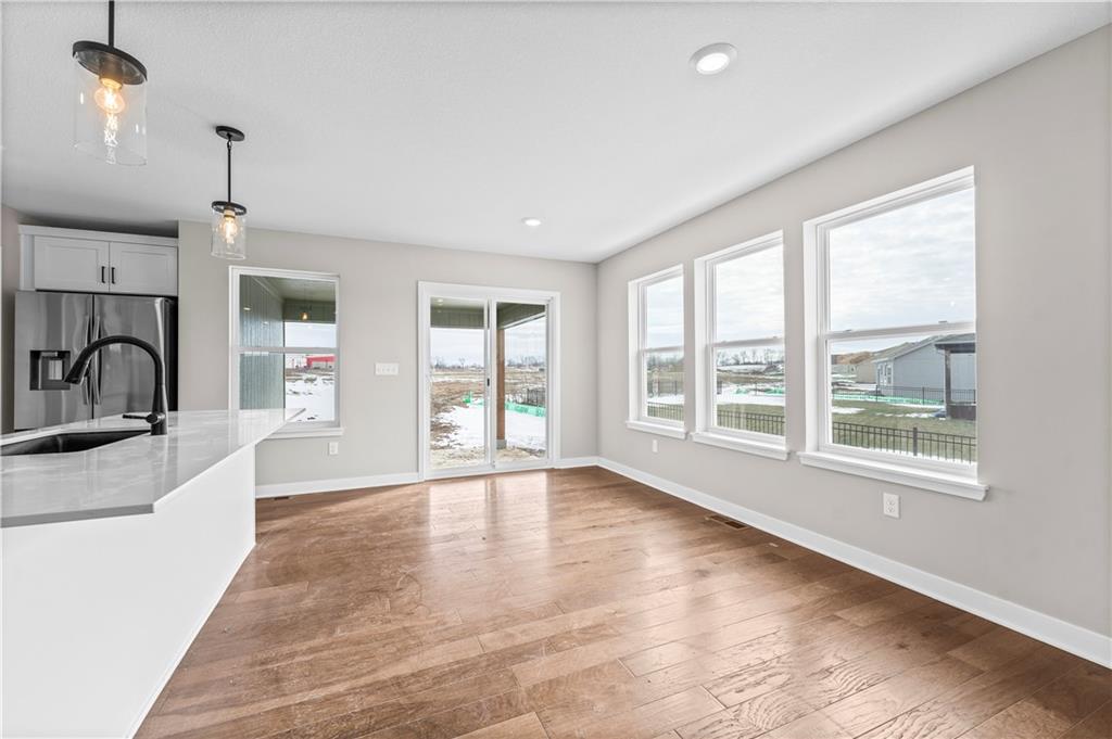 505 Woodview Drive Property Photo 10