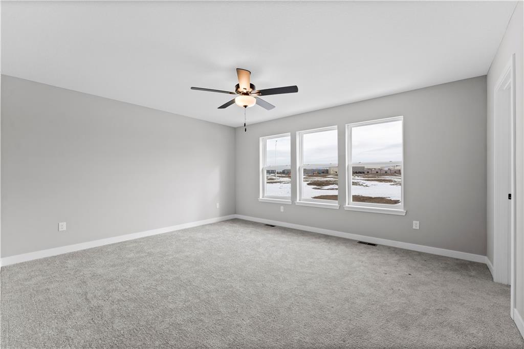 505 Woodview Drive Property Photo 12