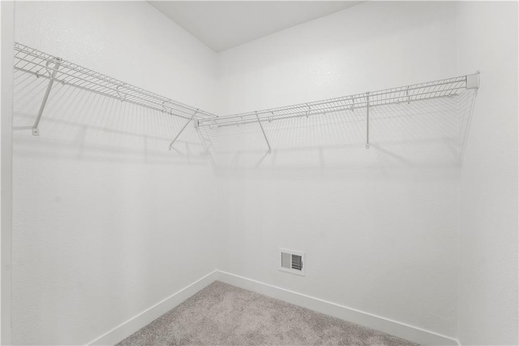 505 Woodview Drive Property Photo 14