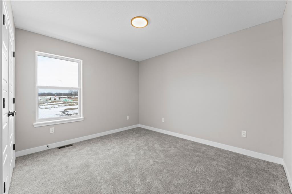 505 Woodview Drive Property Photo 18