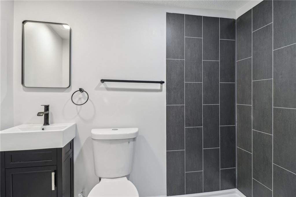 11600 E 62nd Street Property Photo 28