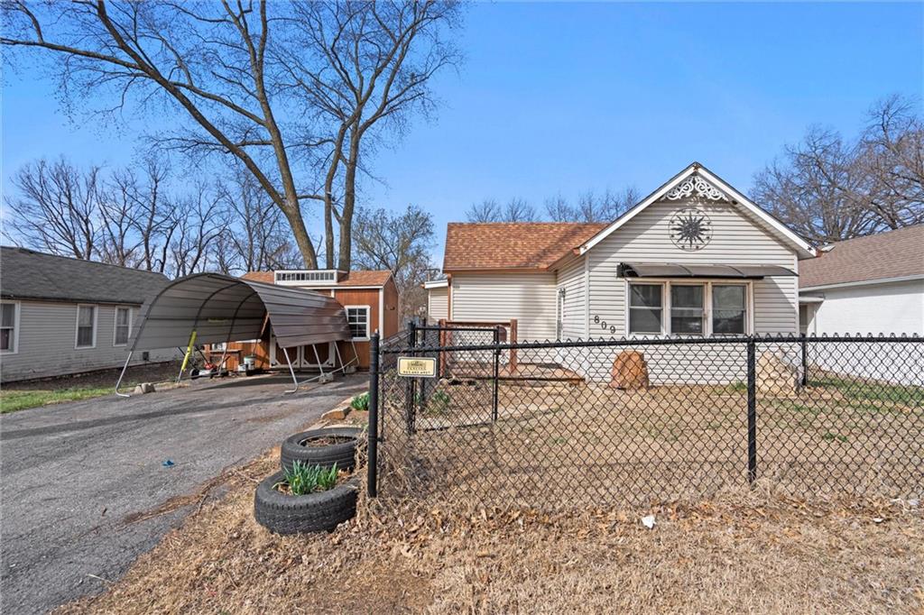 809 N 9th Street Property Photo