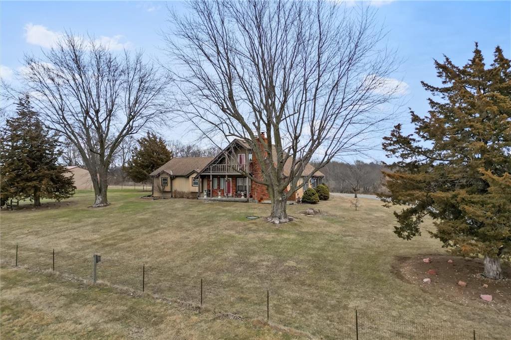 18317 Plattsburg Road Property Photo