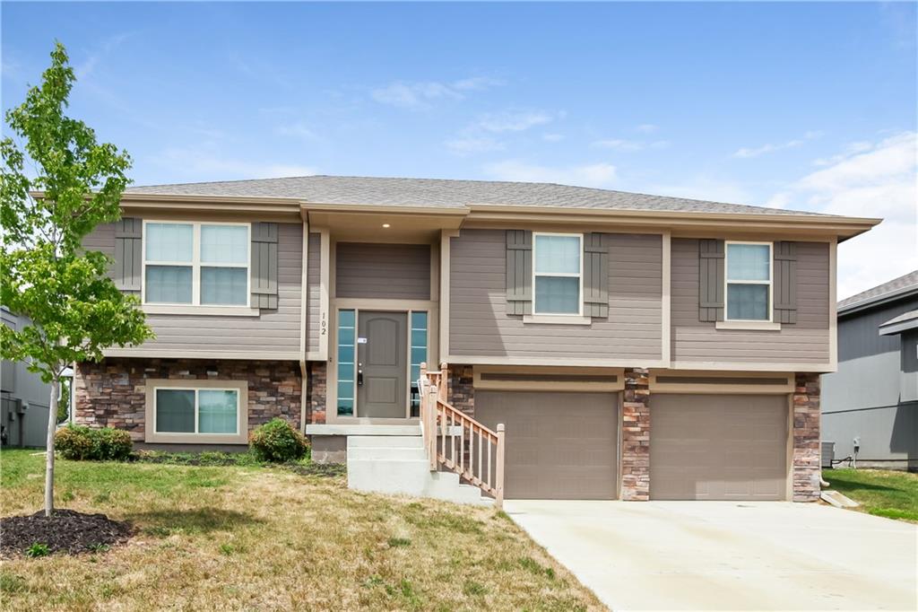 102 Samantha Street Property Photo