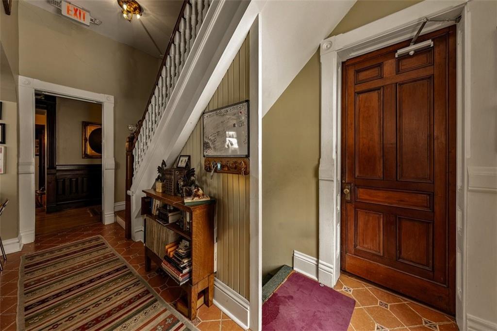 809 Hall Street Property Photo 57