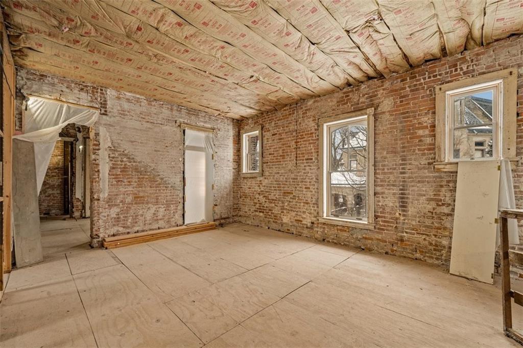 809 Hall Street Property Photo 74