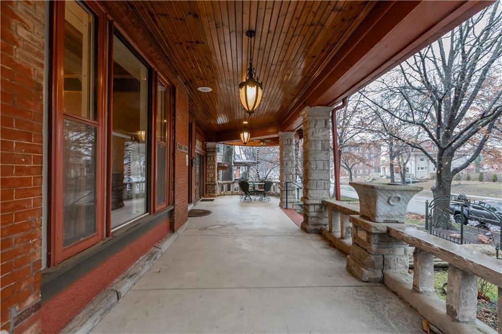 425 Gladstone Boulevard Property Photo 19