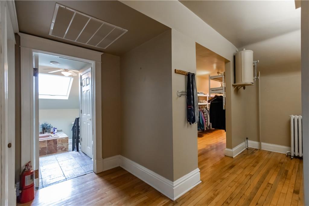 425 Gladstone Boulevard Property Photo 88