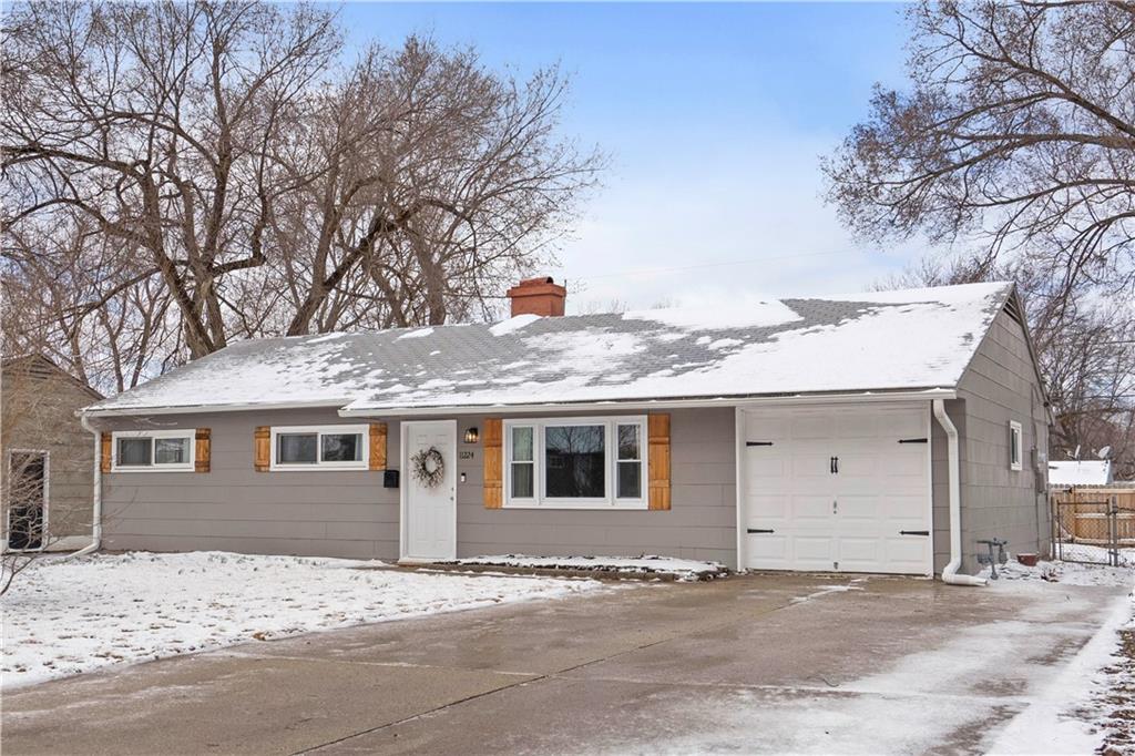 11224 Crystal Avenue Property Photo