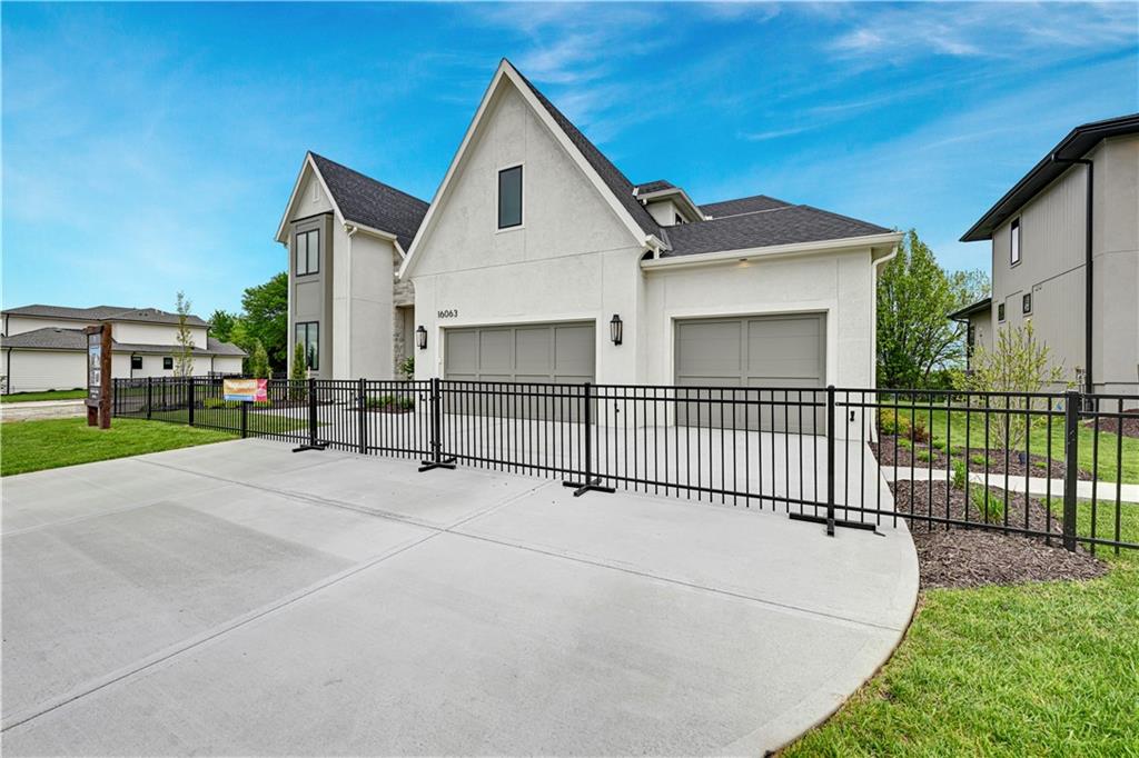 16063 S Twilight Lane Property Photo 3