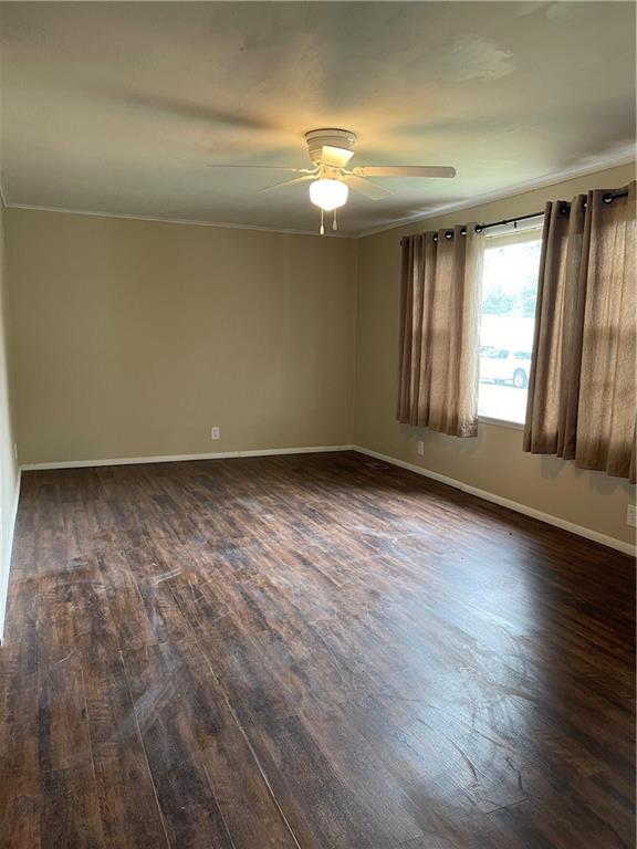 3000 Grand Avenue Property Photo 9