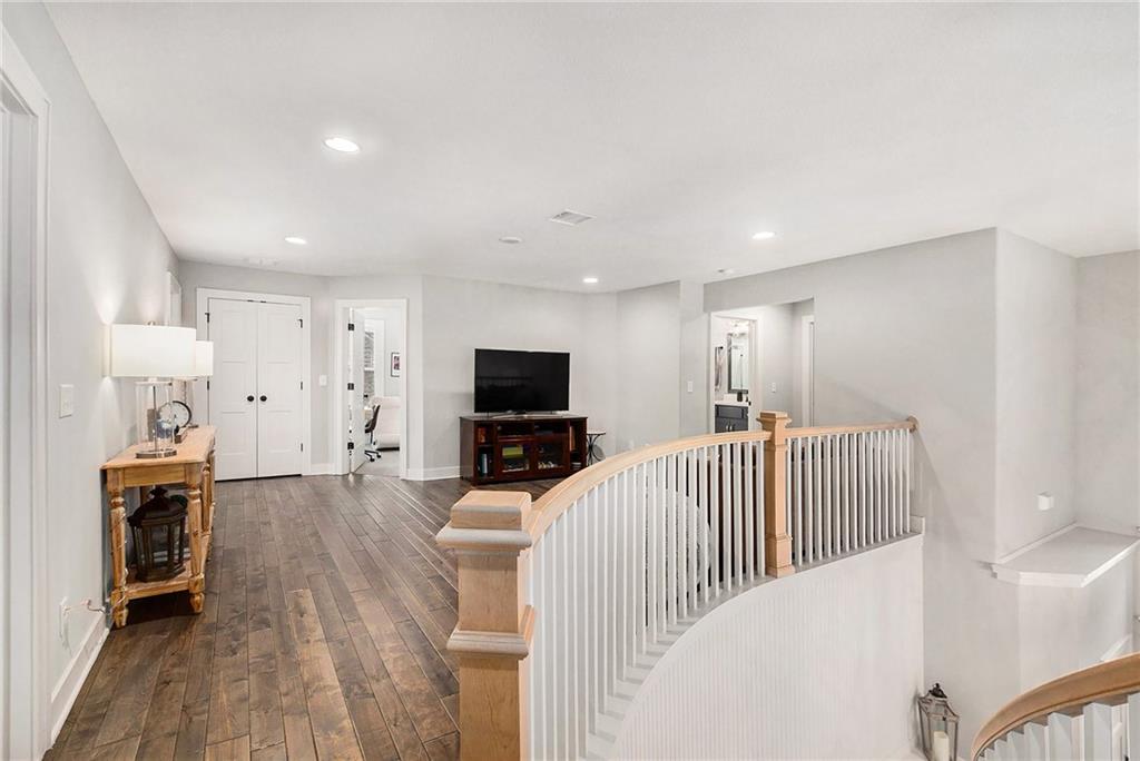 11206 N Michigan Avenue Property Photo 24