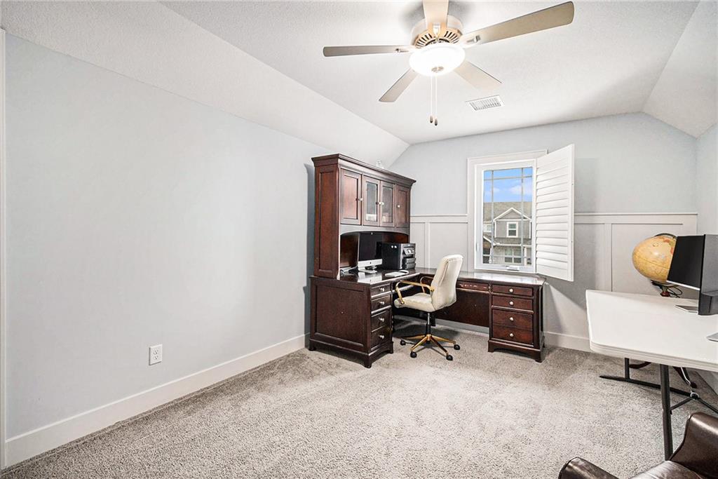 11206 N Michigan Avenue Property Photo 38