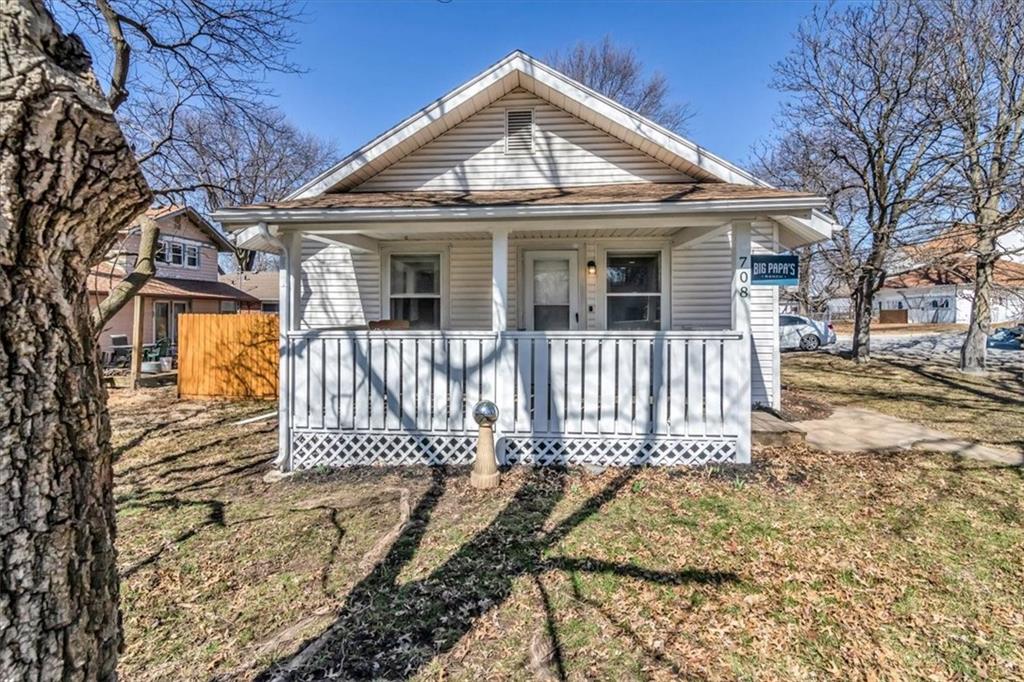 708 Cedar Street Property Photo