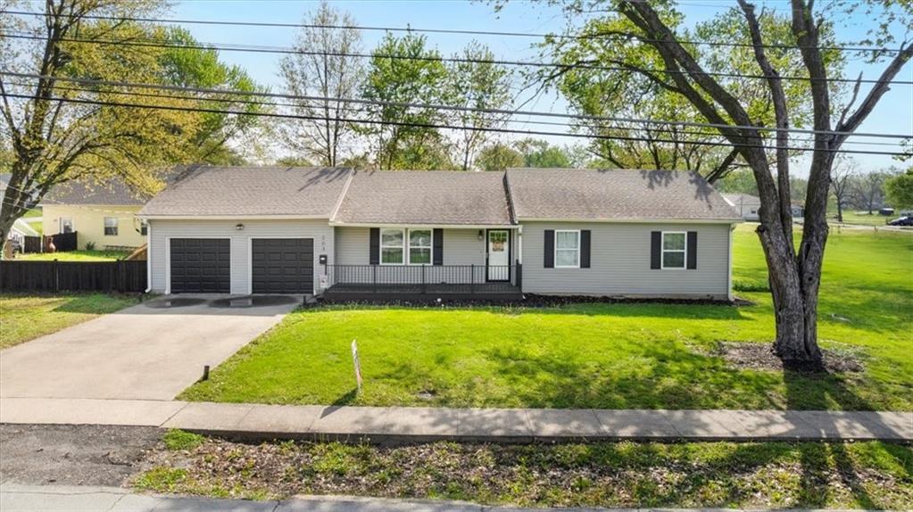 203 S High Street Property Photo