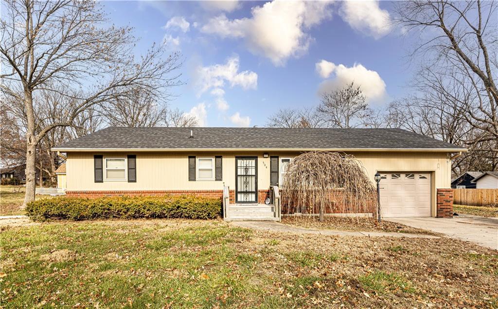504 W Ash Street Property Photo