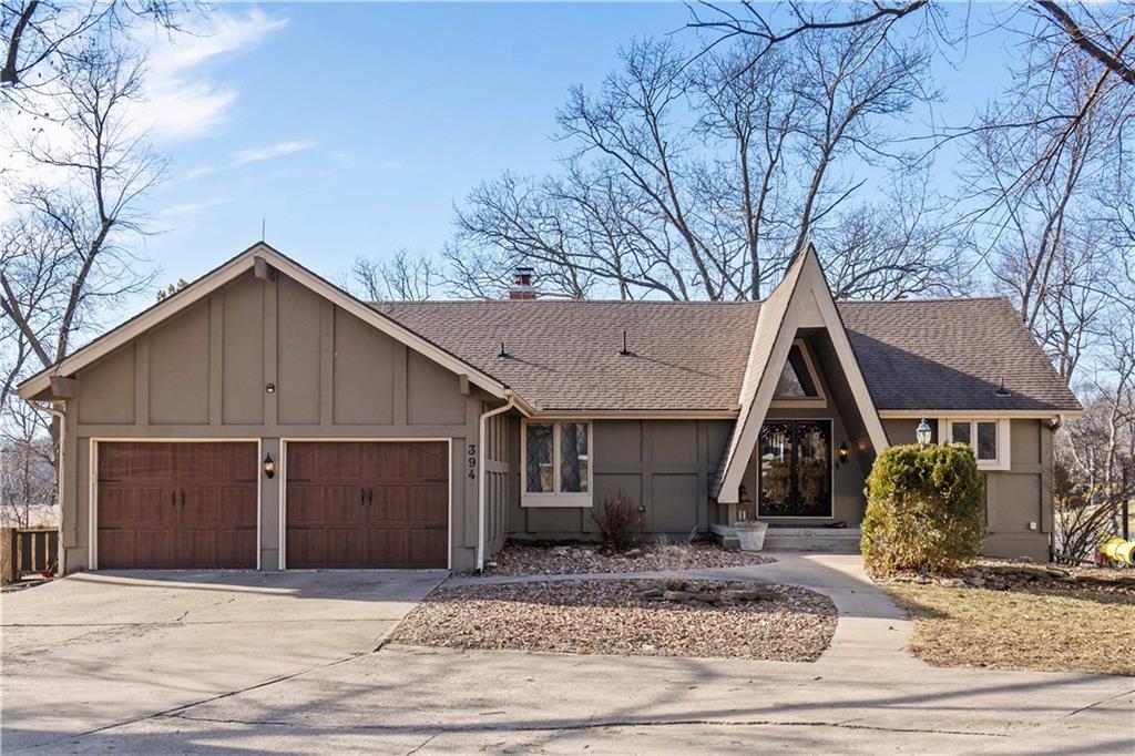 394 N Winnebago Drive Property Photo